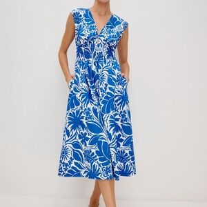 NWT Rails Roxanne A-Line Midi Dress, Blue and White floral print, Size M.
